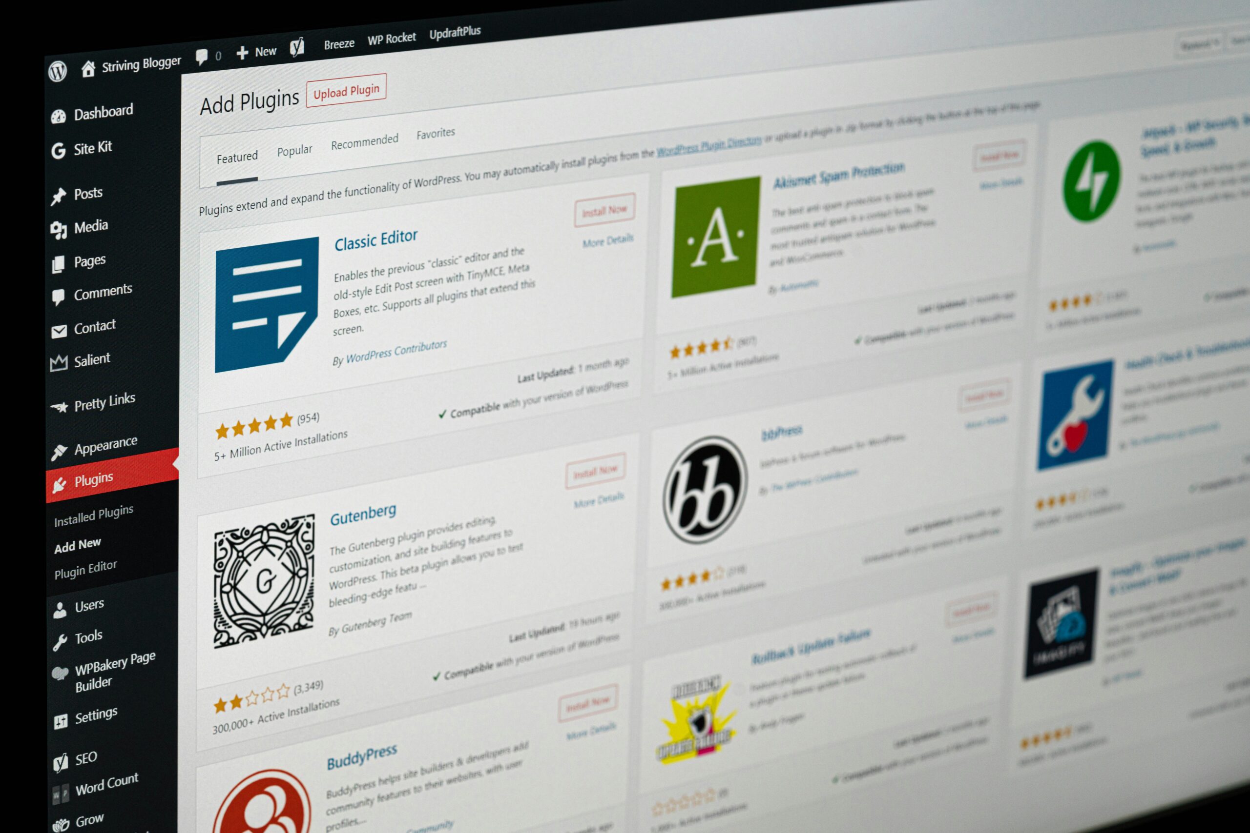 Top 5 Must-Have WordPress Plugins for Better Design